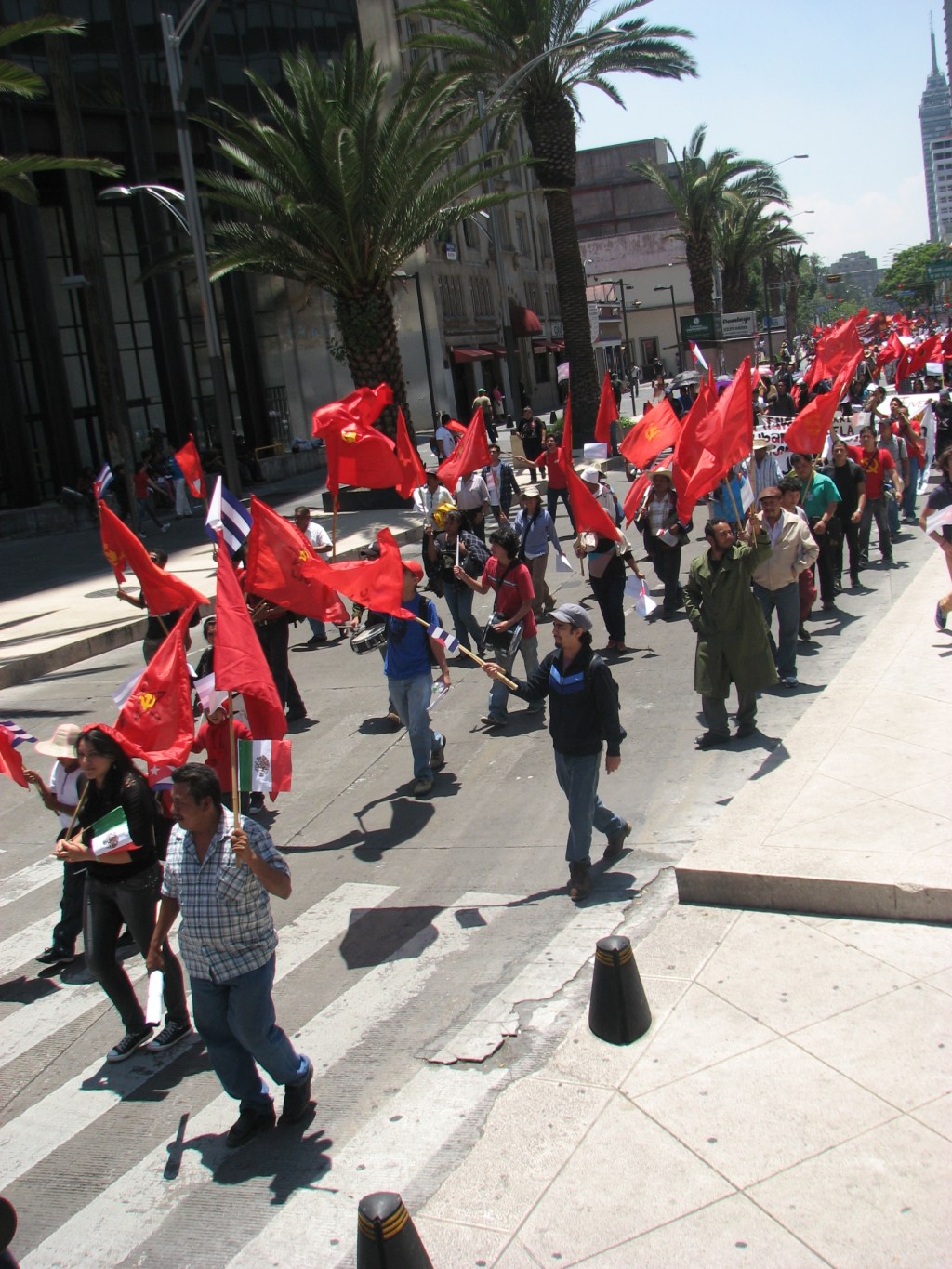 ¿Qué son esas banderas rojas? (+&nbsp;fotos)