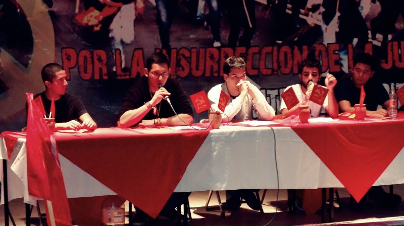 Delegados internacionales presentan sus saludos a las juventudes comunistas de México. Foto: Cortesía 